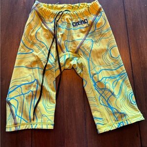 Arena powerskin ST 2.0 size 26